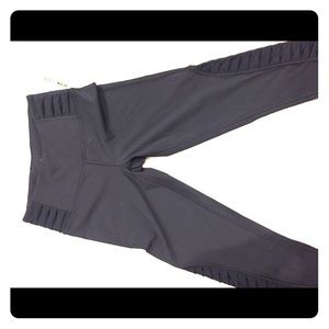 Victoria Secret sport leggings NWT